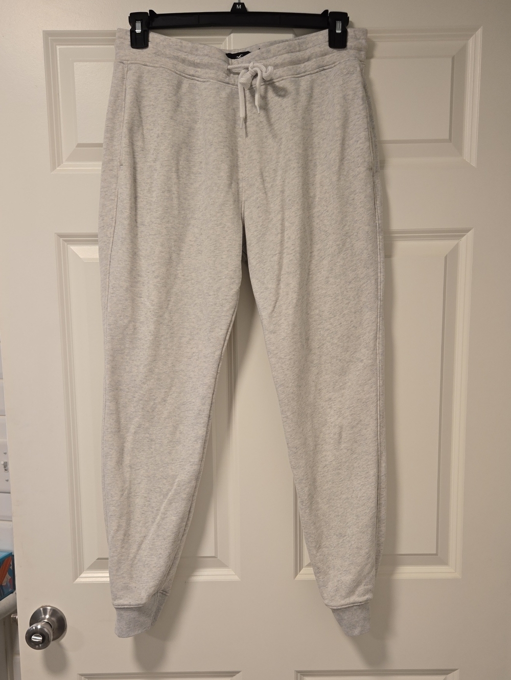 Hollister Men's Light Gray Fleece Joggers with Drawstring Waist